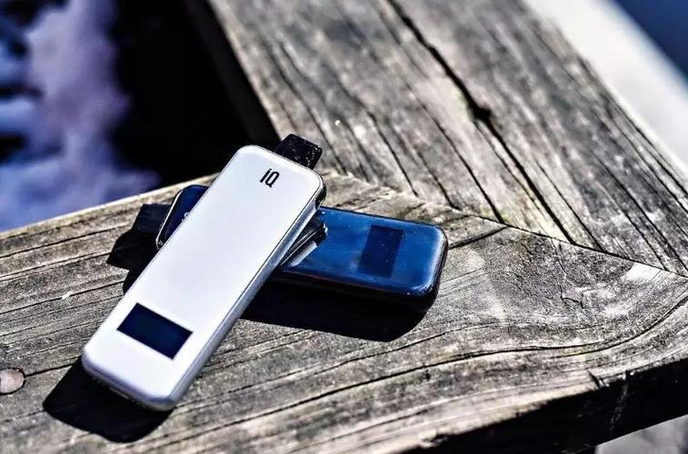 Jak wybrać e-papierosa w Polsce? Poradnik dla każdego vapera!