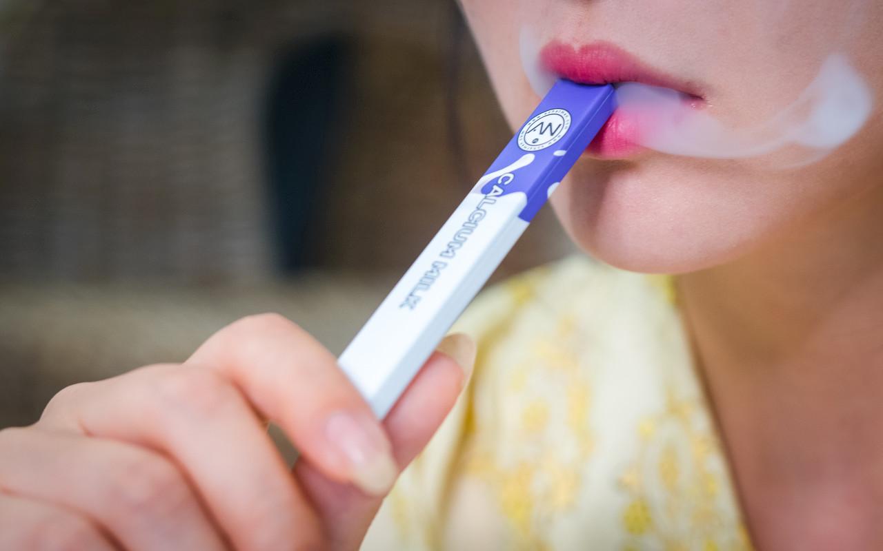 E-papierosy w Przasnyszu: Jak wybrać i używać z FIZZY TWINS i innymi?