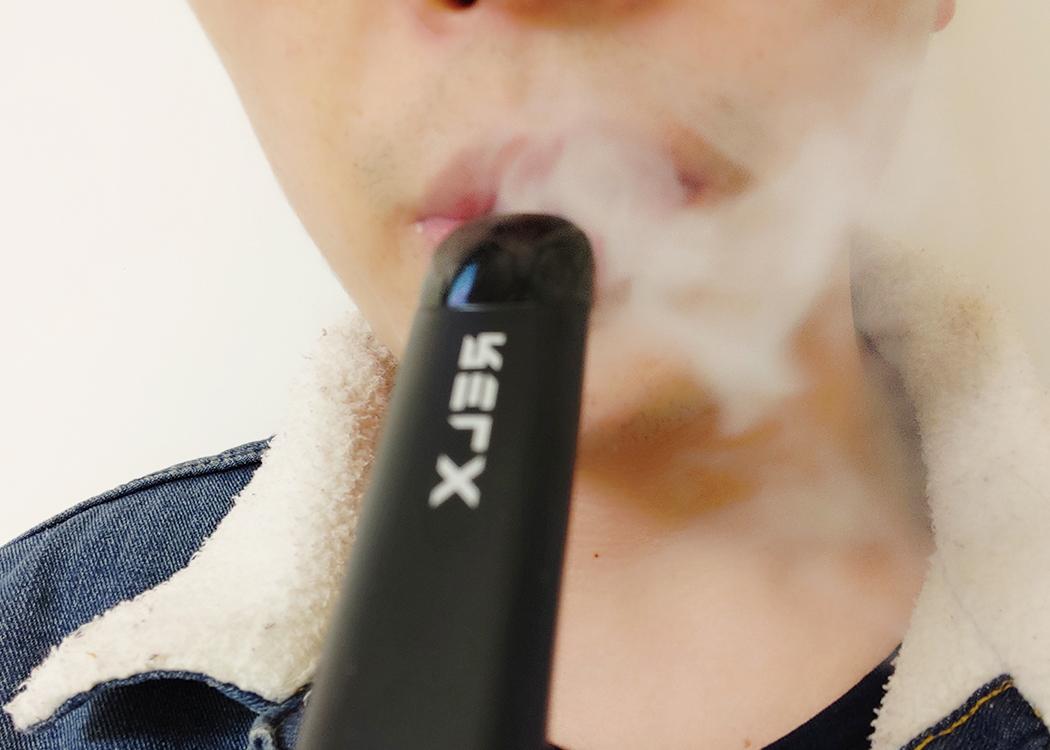 Jak wybrać e-papierosa? Przewodnik po świecie vaperów