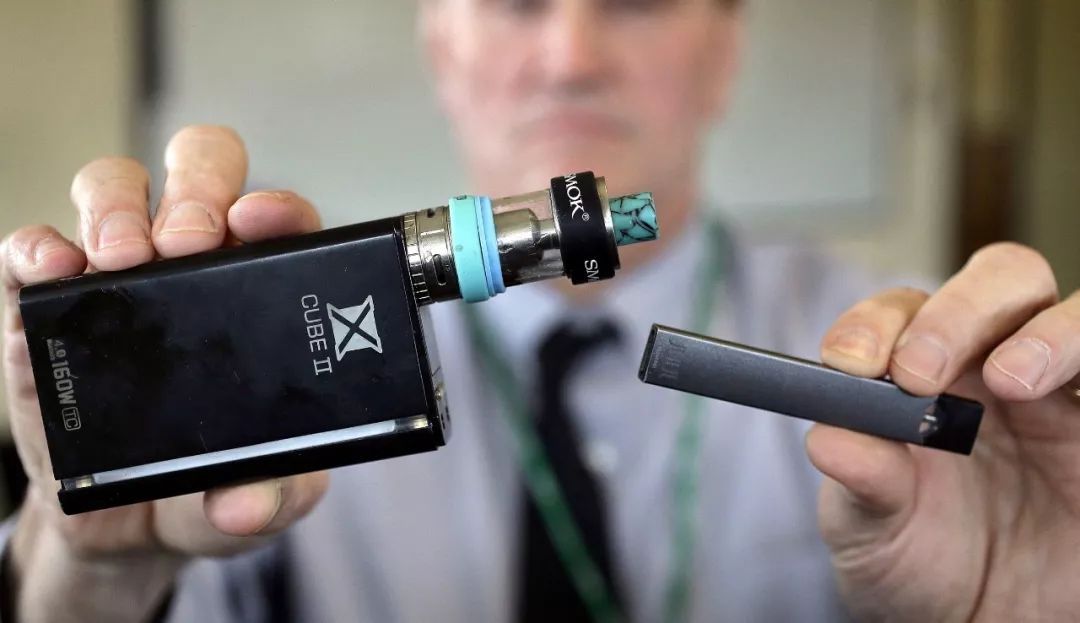 E-papierosy: Jak wybrać i używać świadomie? Przewodnik dla Polaków